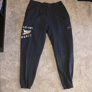 Under Armour joggers sz L